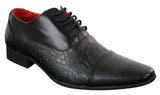 Zapatos de hombre de piel sintética negra brillante con charol.