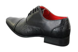 Zapatos de hombre de piel sintética negra brillante con charol.