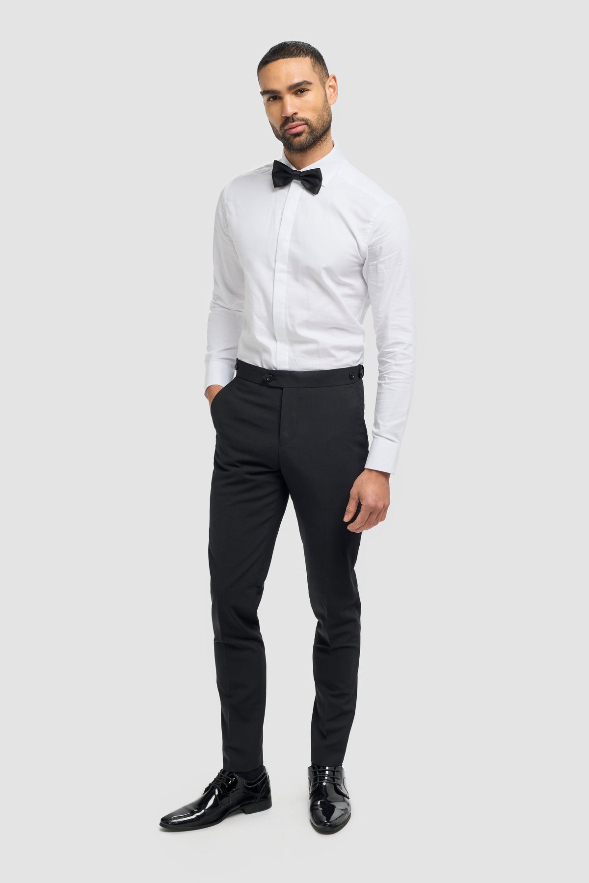 Aspen - Pantalones clásicos negros lisos para hombre