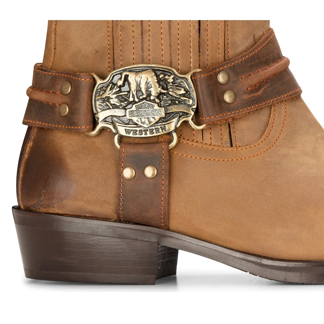 Botas vaqueras de hombre de estilo western, color marrón claro, con punta cuadrada, ideales para la caza, el senderismo y montar a caballo.