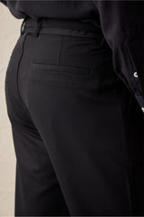 Pantalones Gurkha negros plisados para hombre, cintura ajustable, corte entallado.