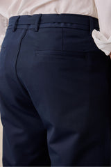 Pantalones Gurkha azul marino plisados para hombre, cintura ajustable, corte entallado.