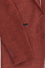 Traje de tres piezas de tweed con estampado de espiga color óxido
