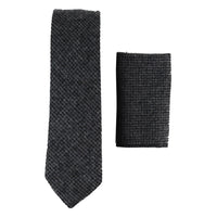 281 - Corbata y pañuelo de lana tweed de espiga color carbón para hombre de 2"