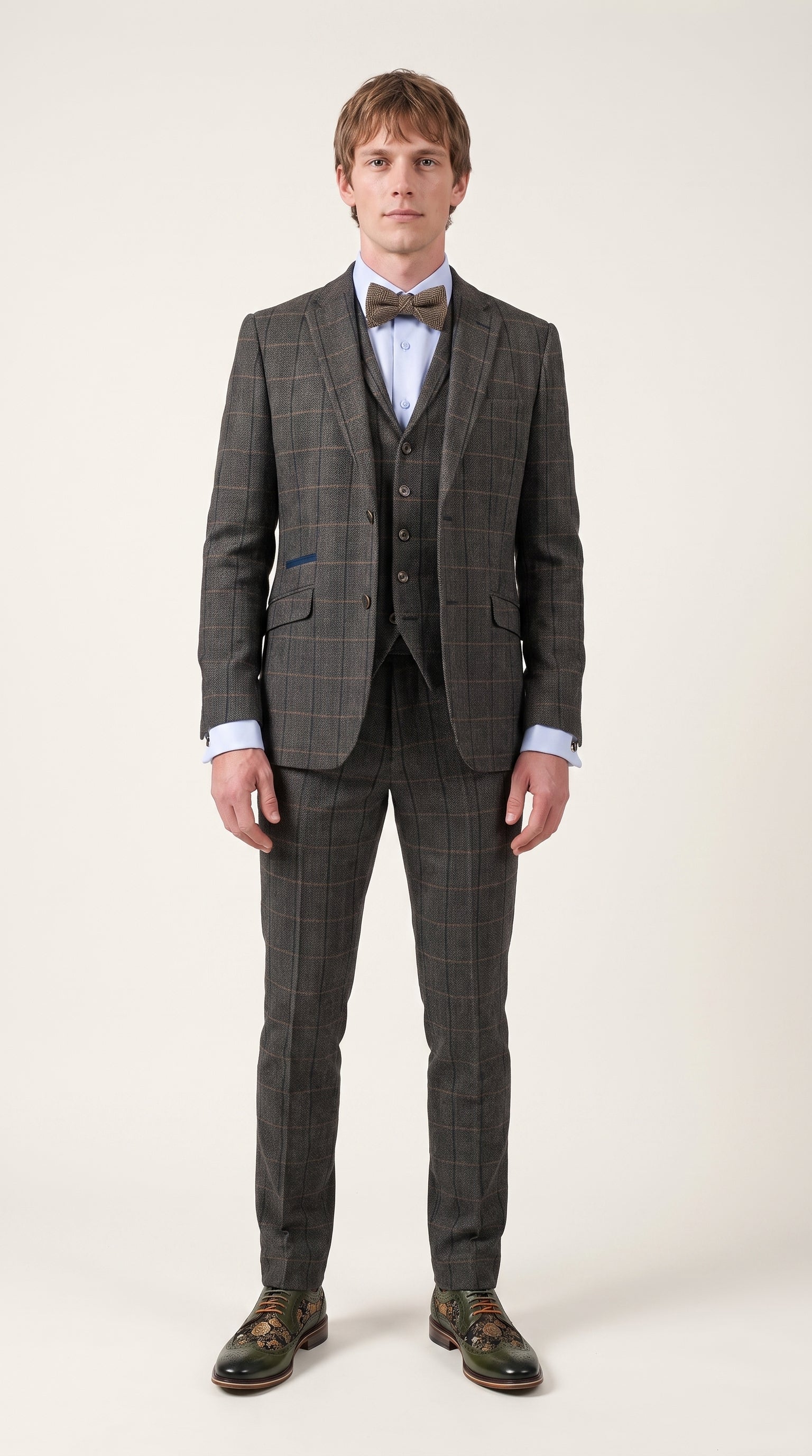 Look #330 styled with Cavani Albert - Traje de tres piezas para hombre de tweed con estampado de espiga - Carbón