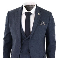 Traje de tres piezas para hombre de tweed azul con estampado de espiga.