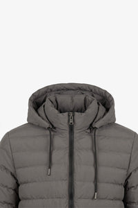 Chaqueta acolchada ligera con capucha y cremallera para hombre, color gris.