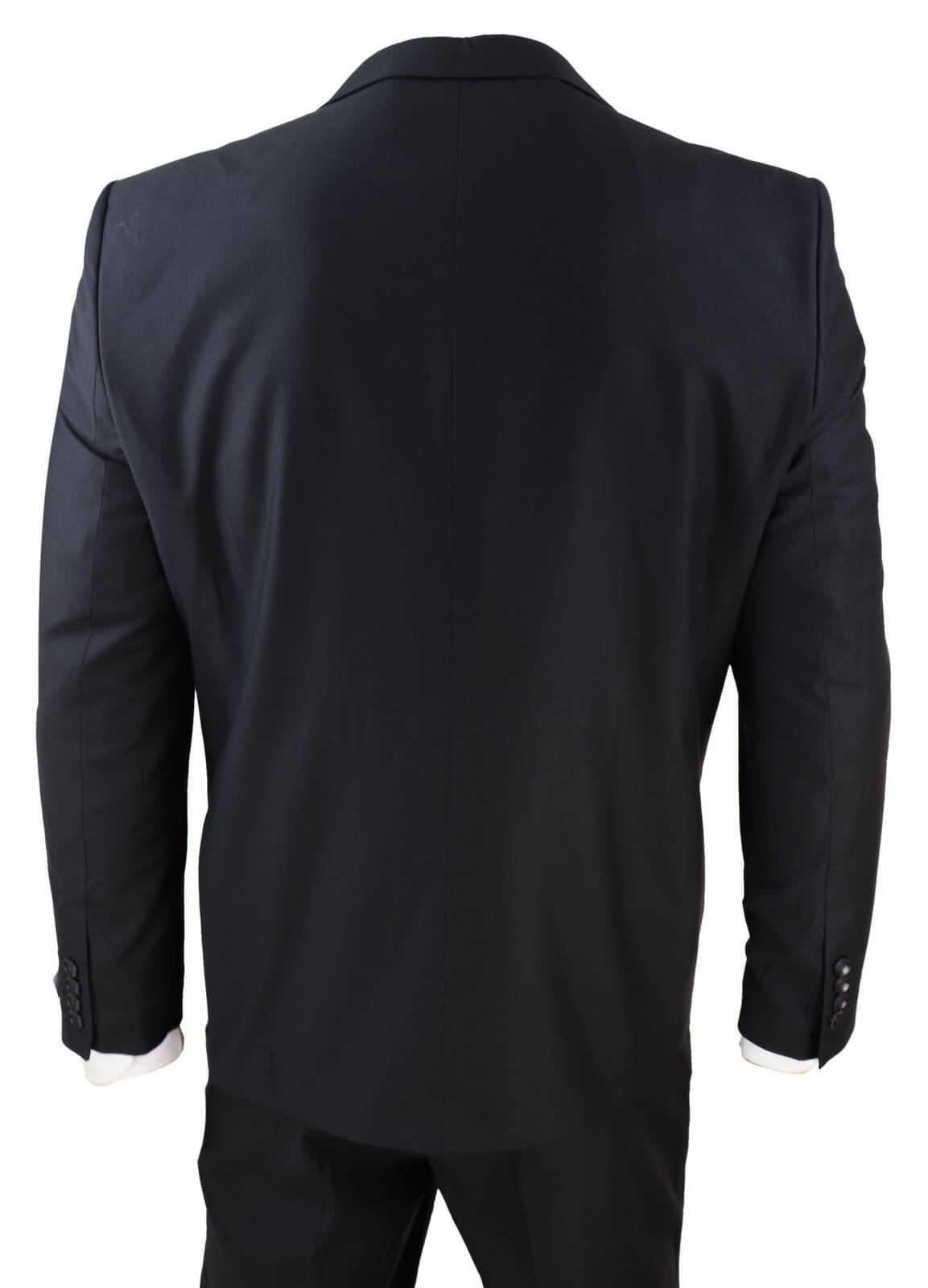 Traje clásico de tres piezas para hombre en color negro.