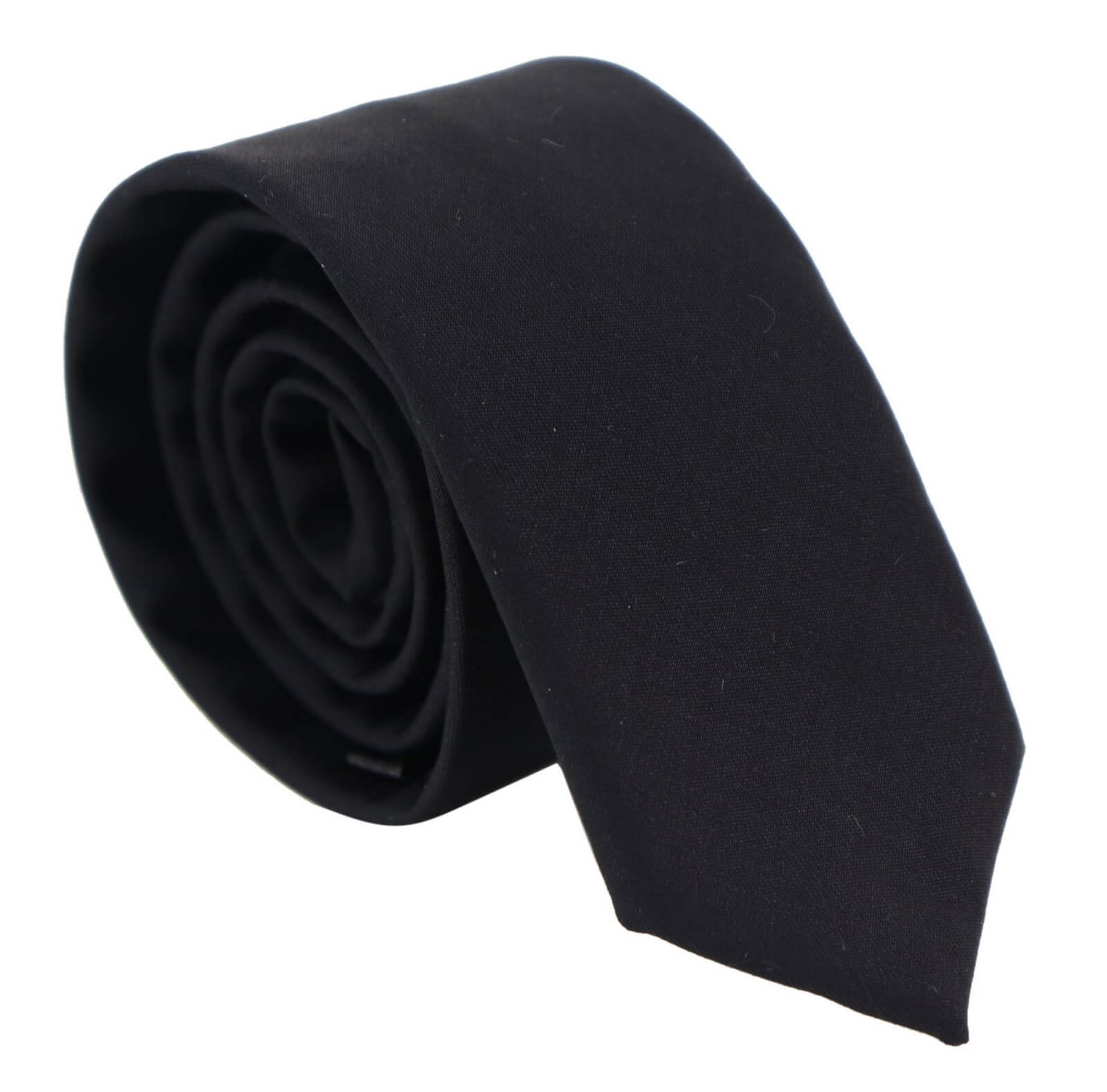 Conjunto de corbata y pañuelo