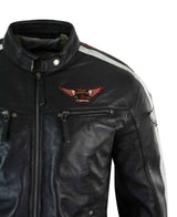 Chaqueta de motociclista negra de cuero auténtico para hombre, con cremallera y rayas rojas y blancas.