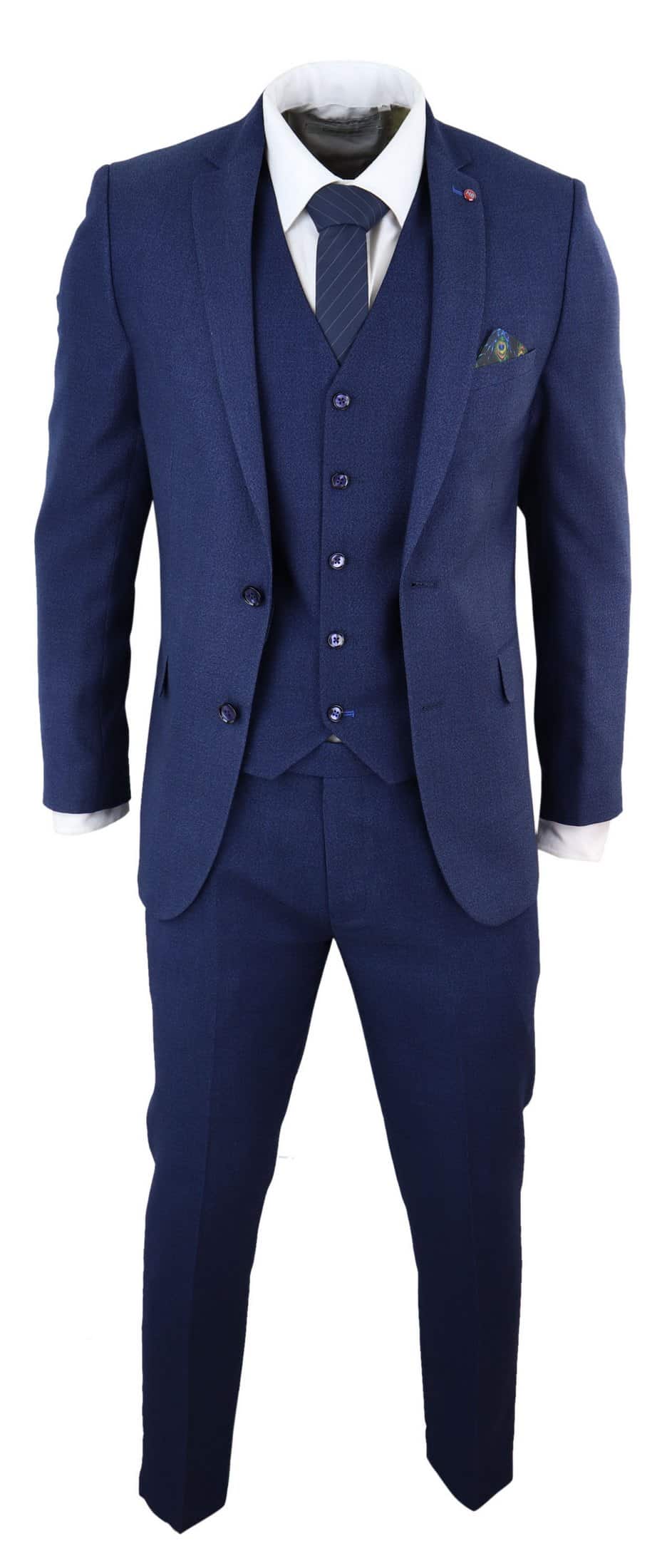 Traje de tres piezas azul marino ajustado para hombre