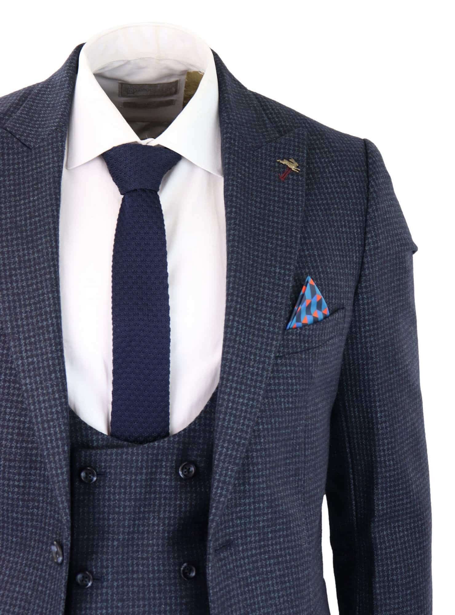 Traje de tres piezas a cuadros azul marino para hombre