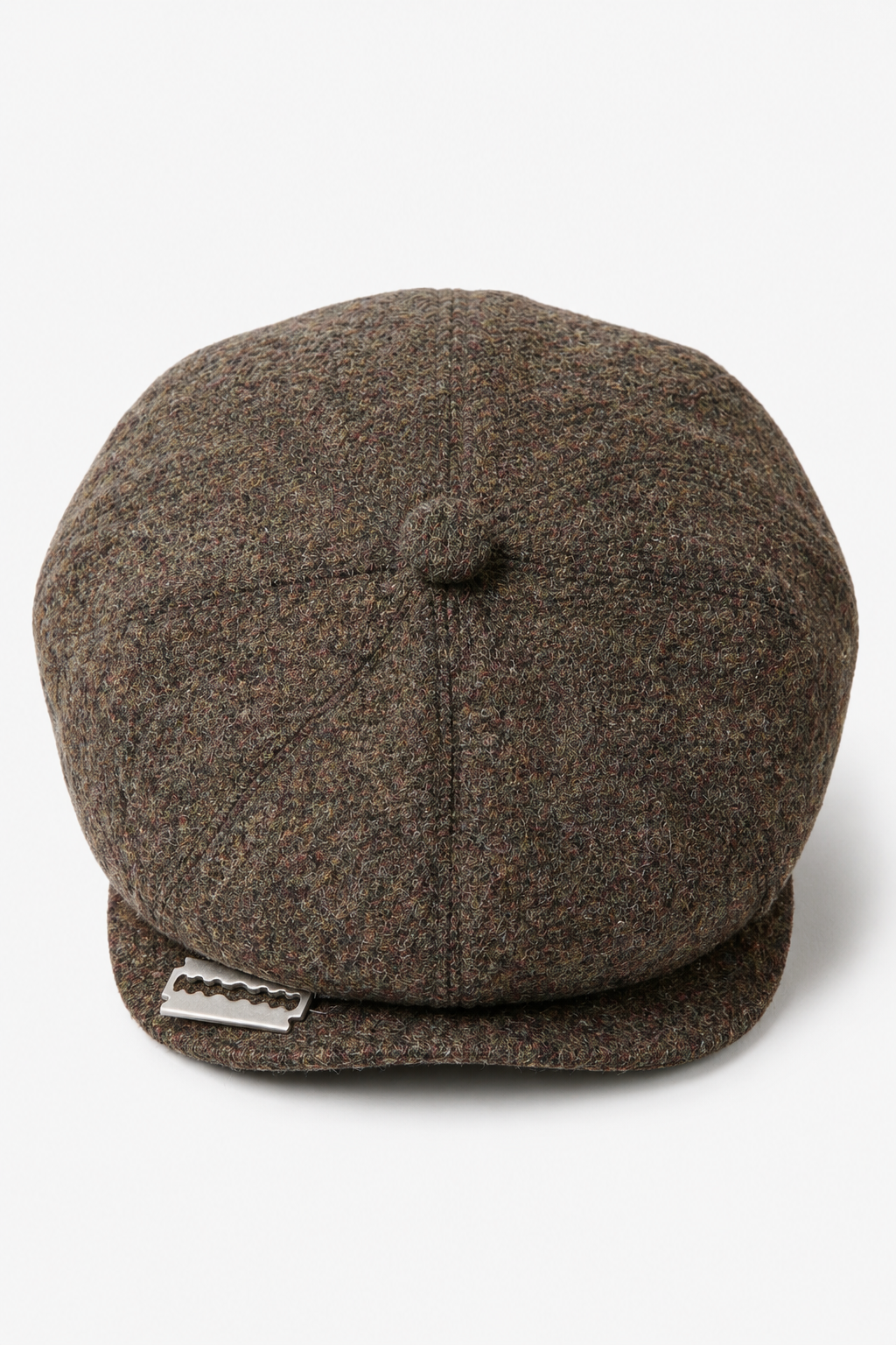 Gorra marrón de 8 paneles con cuchilla de afeitar