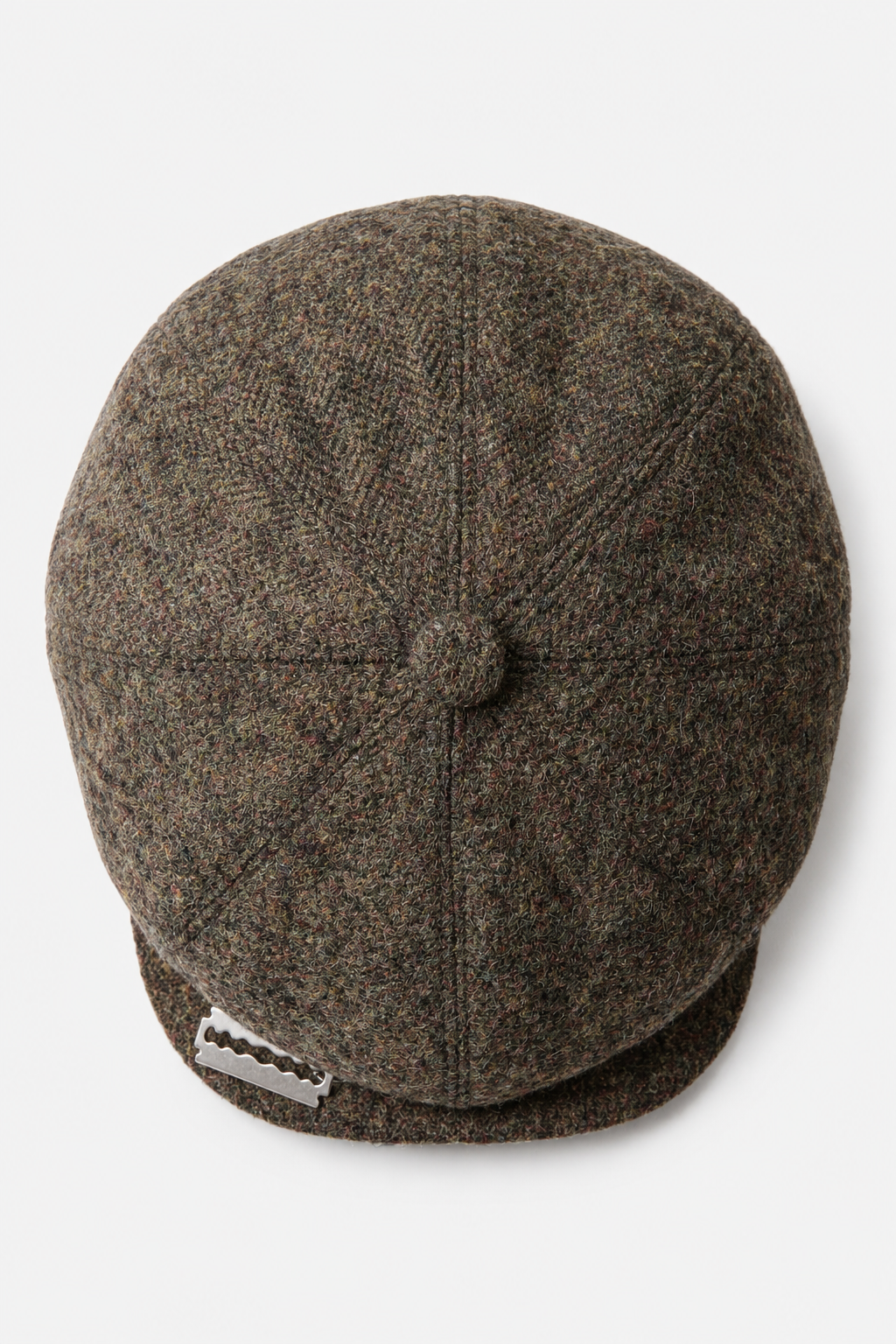 Gorra marrón de 8 paneles con cuchilla de afeitar