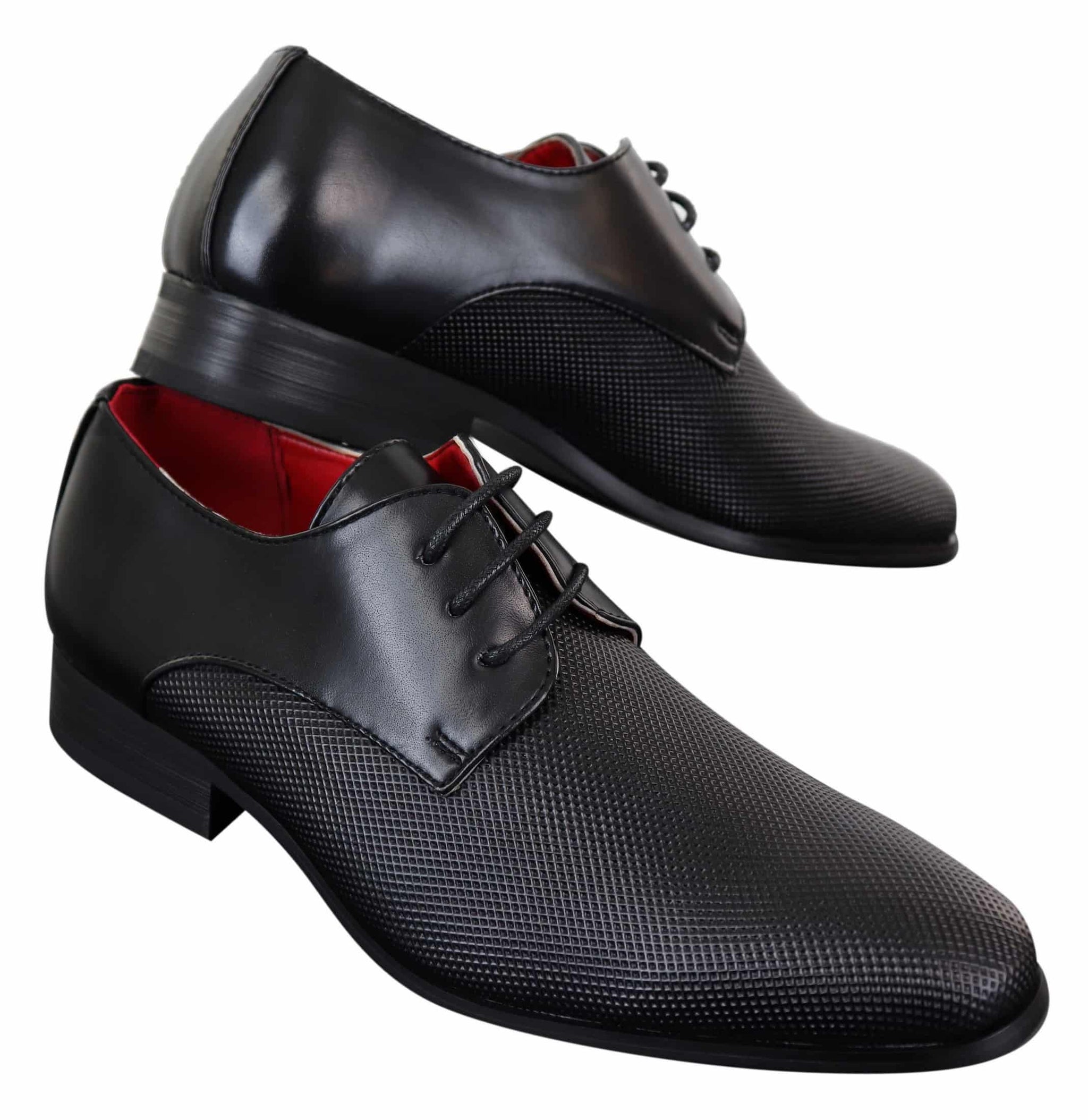 Zapatos de hombre negros de piel sintética con cordones