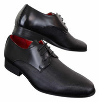 Zapatos de hombre negros de piel sintética con cordones
