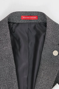 Traje de tres piezas para hombre, color gris con estampado de cuadros Glen.