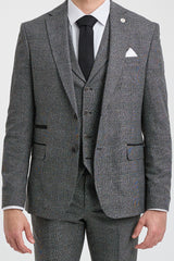 Traje de tres piezas para hombre, color gris con estampado de cuadros Glen.