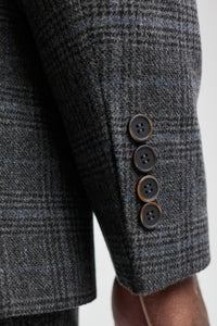 Traje de tres piezas para hombre con estampado de cuadros escoceses grises