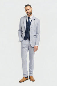 Traje de tres piezas para hombre, azul claro a cuadros, estilo Príncipe de Gales, con chaleco azul marino.