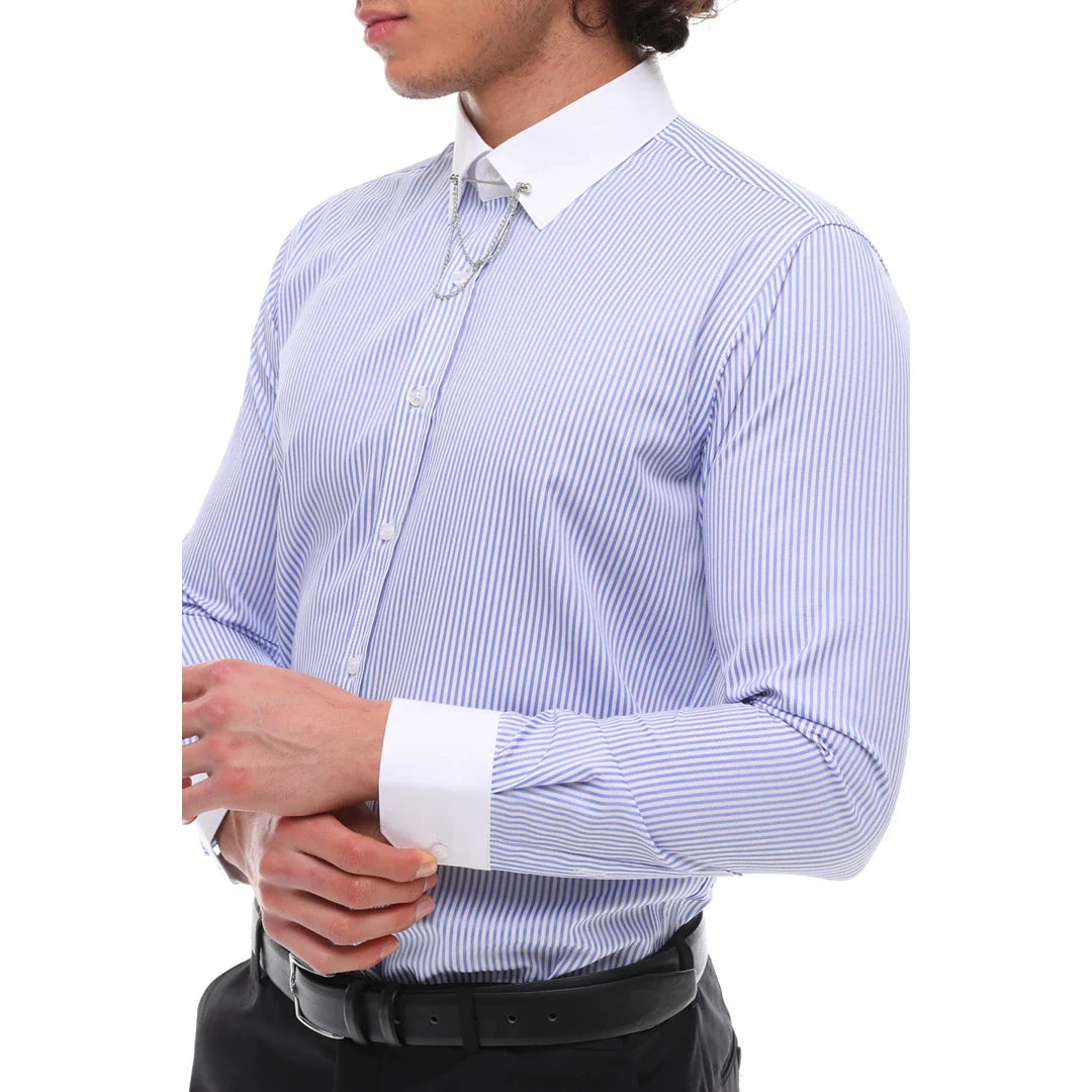 Camisa de popelina a rayas para hombre con botones, barra y cadena, estilo clásico formal.