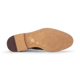 Botines Chelsea sin cordones para hombre, de ante marrón.