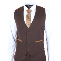 IM32 - Traje de tres piezas liso marrón oscuro para hombre