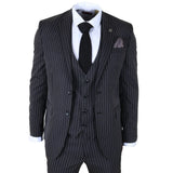 IM45 - Traje de tres piezas negro a rayas para hombre, estilo mafia