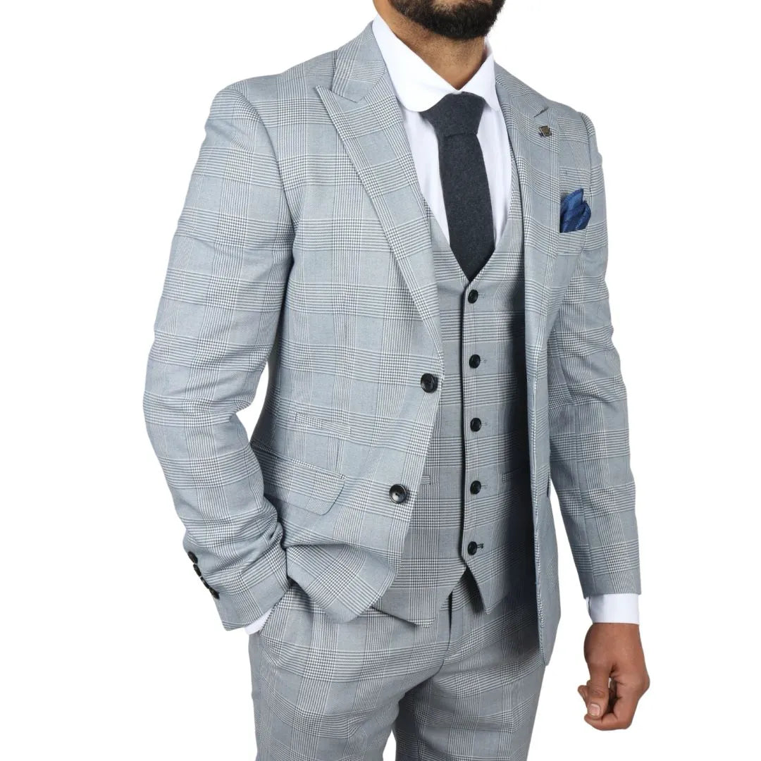 Traje de tres piezas de tweed a cuadros azul claro para hombre de Mark, corte entallado.