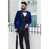 Esmoquin de terciopelo azul marino para hombre con solapas de satén. Ideal para cenas, bodas, graduaciones y eventos formales.