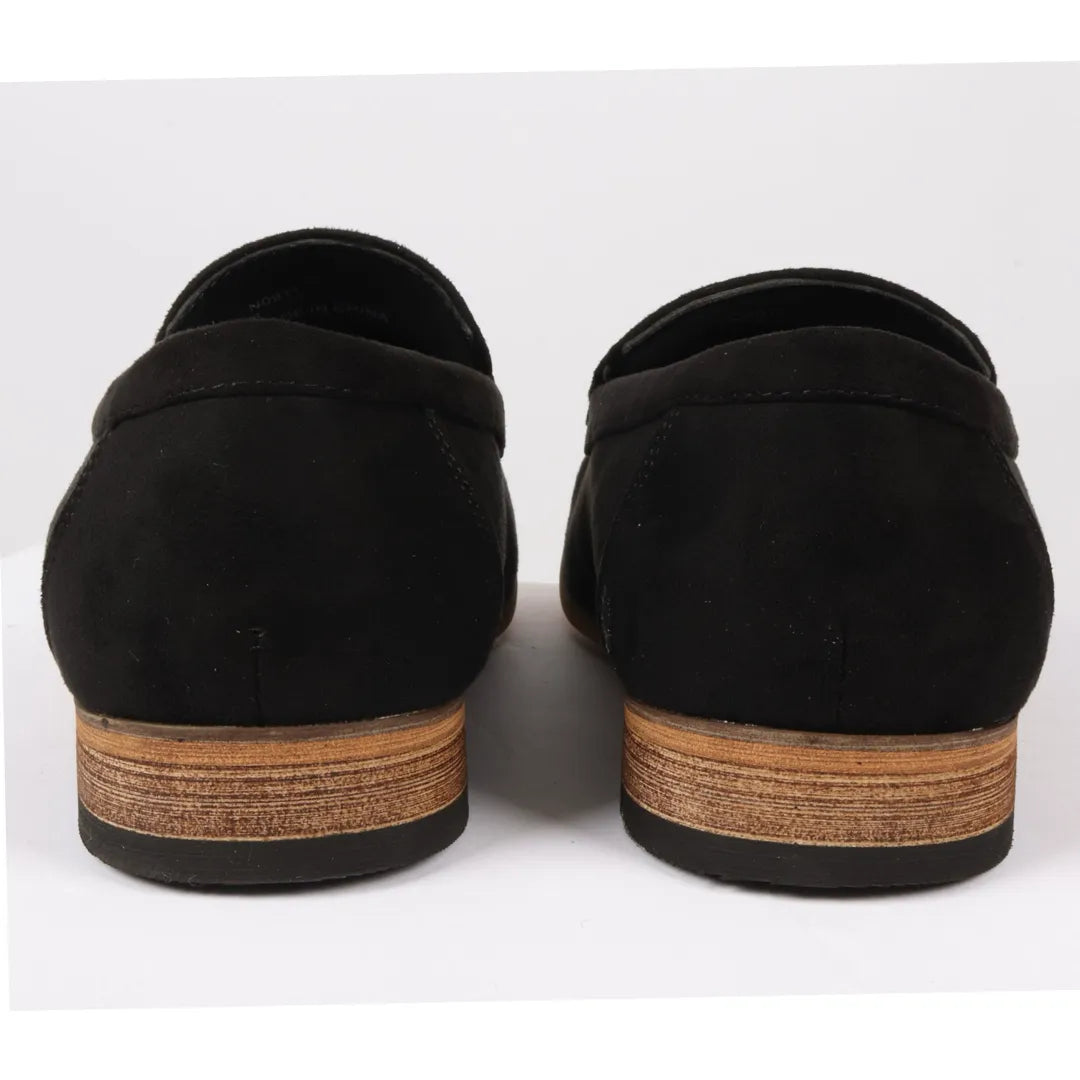 Mocasines de gamuza ligera negra para hombre, sin cordones.