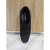 Mocasines de gamuza ligera negra para hombre, sin cordones.