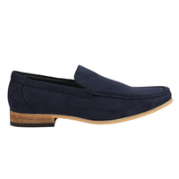 Mocasines ligeros de gamuza azul marino para hombre.