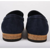 Mocasines ligeros de gamuza azul marino para hombre.