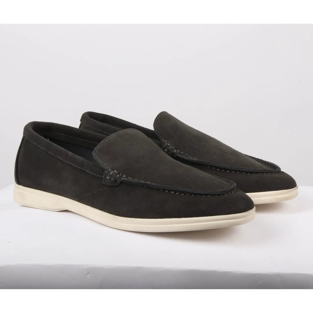 Mocasines negros de ante para hombre, de ajuste cómodo.