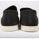 Mocasines negros de ante para hombre, de ajuste cómodo.