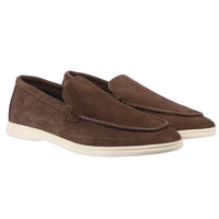 Mocasines de ante marrón para hombre, de ajuste cómodo.
