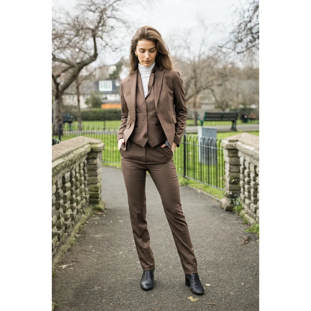 TPW50 - Traje de tres piezas marrón con estampado Príncipe de Gales para mujer