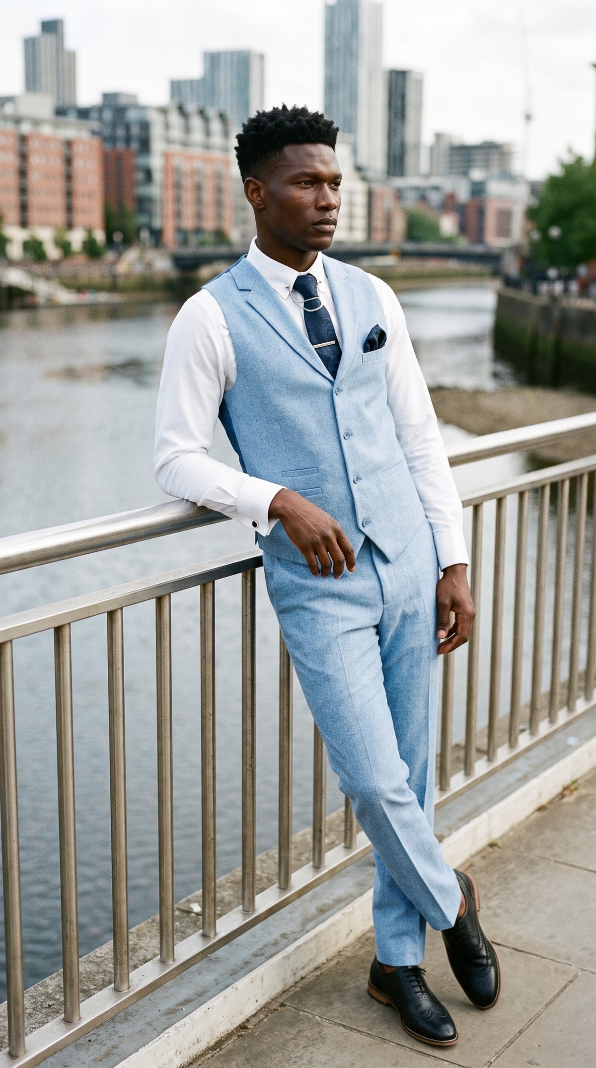 Look #339 styled with TP-12 - Traje de verano para hombre, chaleco y pantalón de lino, formal, azul marino, para bodas.