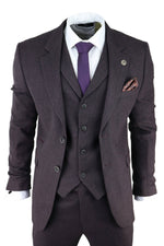 Traje de tres piezas de tweed color ciruela con estampado de espiga para hombre