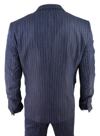 Traje de tres piezas para hombre de tweed azul con raya diplomática y estampado de espiga.