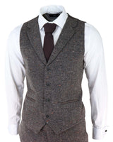Traje de tres piezas de tweed marrón para hombre