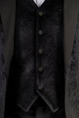 Traje de boda de tres piezas para hombre AK-26, de terciopelo negro con solapas de satén.