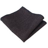 Conjunto de corbata y pañuelo de bolsillo de tweed color ciruela con estampado de espiga para hombre