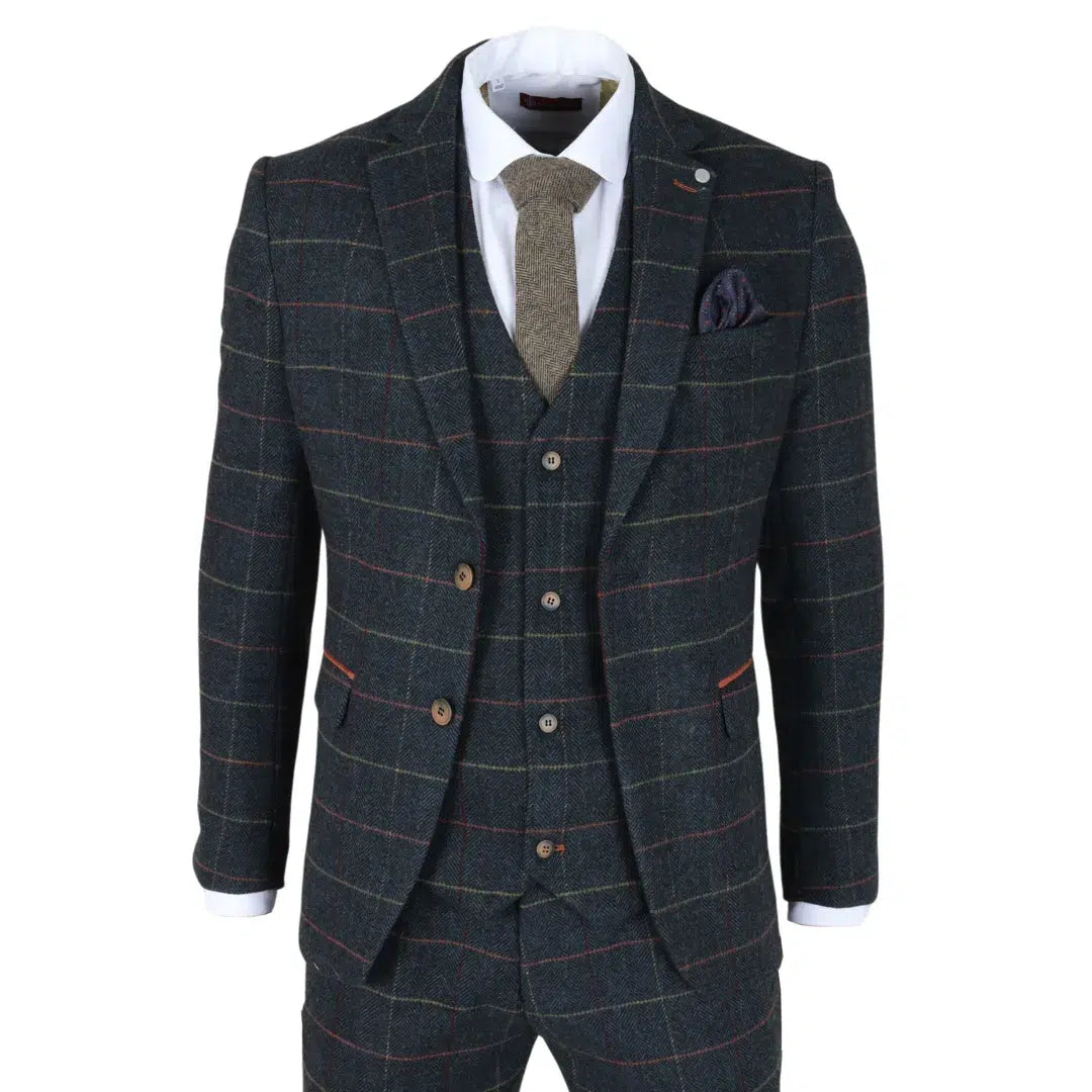 Traje de tres piezas de tweed azul marino a cuadros con estampado de espiga para hombre de Archer.