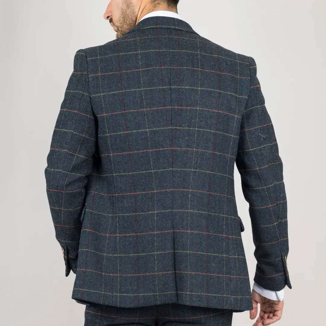 Traje de tres piezas de tweed azul marino a cuadros con estampado de espiga para hombre de Archer.