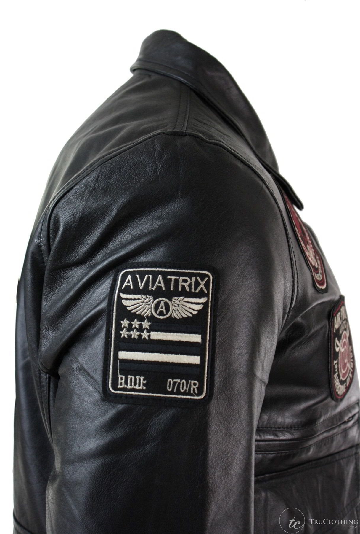Chaqueta de aviador de cuero auténtico para hombre, color negro, con insignia de piloto de la Fuerza Aérea.