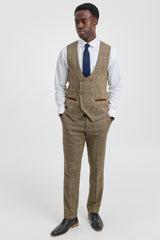 Traje de hombre de 3 piezas de tweed con estampado de espiga en tonos tostados y marrones, corte entallado, doble clásico.