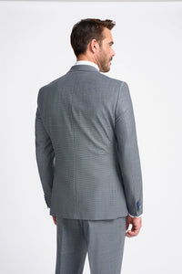 Traje Bond de tres piezas gris para hombre, corte entallado.