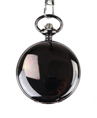 Reloj de bolsillo negro clásico estilo años 20 con cadena.